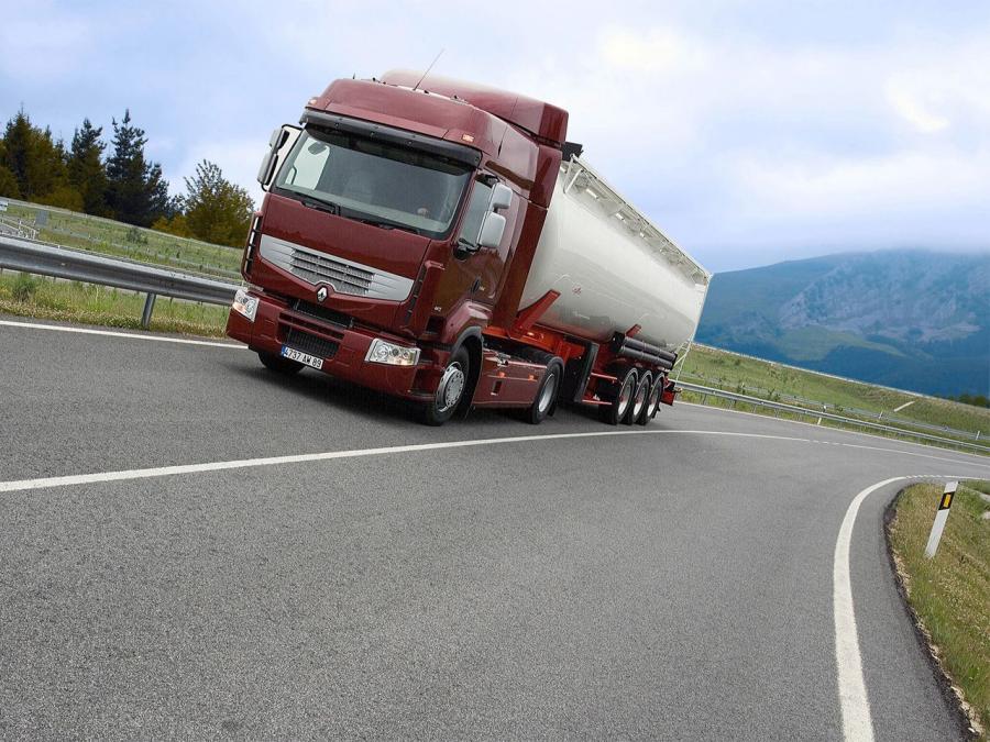  Renault Premium Route 4x2 2006 года  (фото 17 из 28)